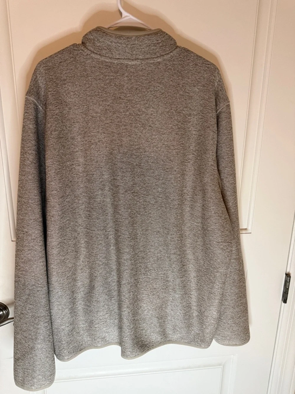 Eddie Bauer Quarter Snap Pullover Sweater Men’s XL Mock Collar Tan/Cream Color‎